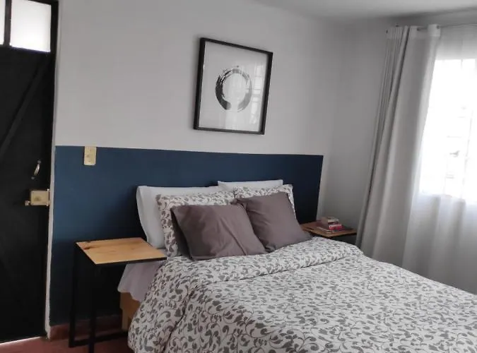 Escandon Guest house *